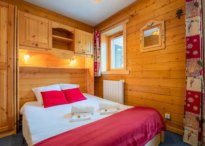 In-out - Heart Of Cosy Apartment, Wifi - L'arcelle Daire