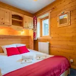 In-out - Heart Of Cosy Apartment, Wifi - L'arcelle Lägenhet