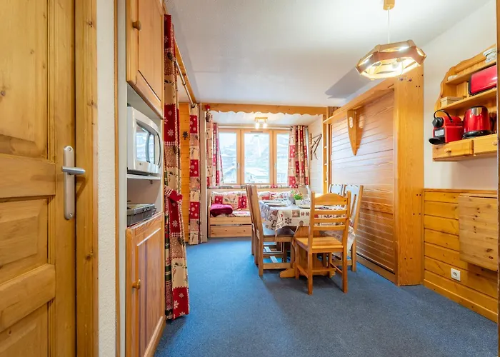 In-out - Heart Of Cosy Apartment, Wifi - L'arcelle Lägenhet